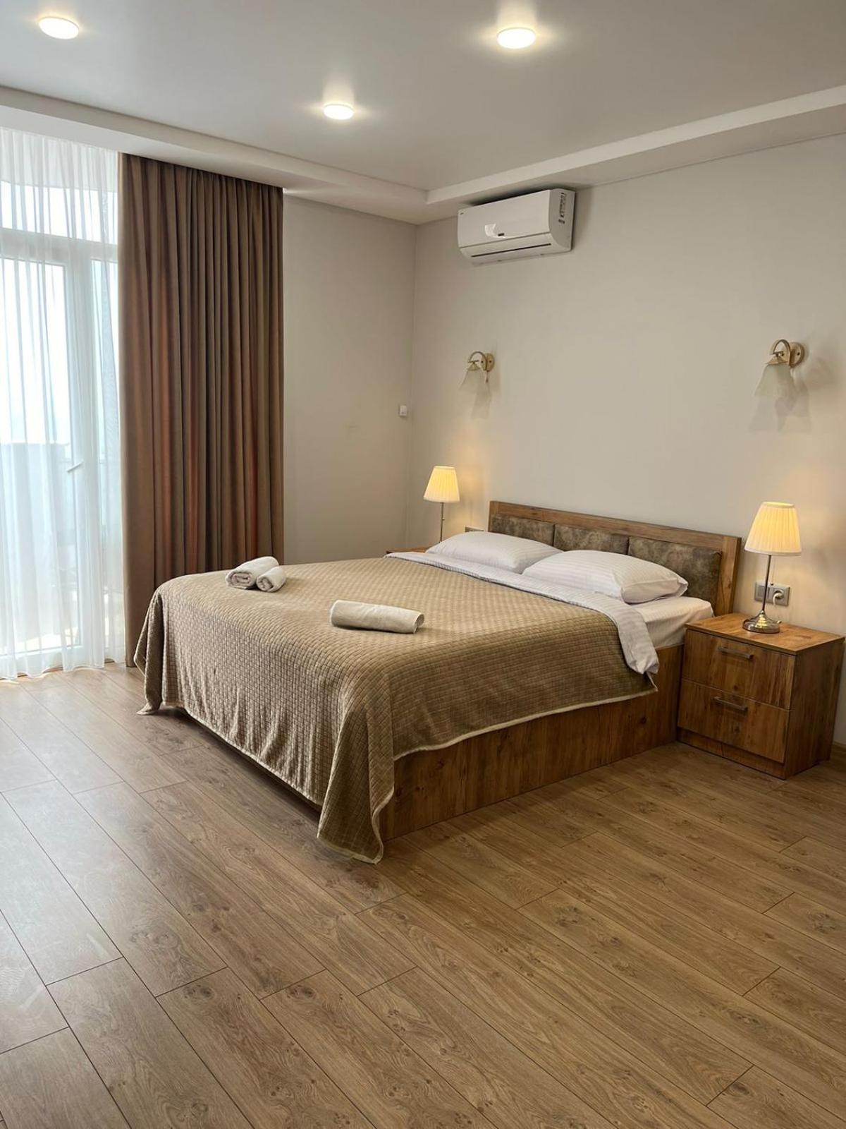 Holiday Premium Apartments Batumi Exterior foto